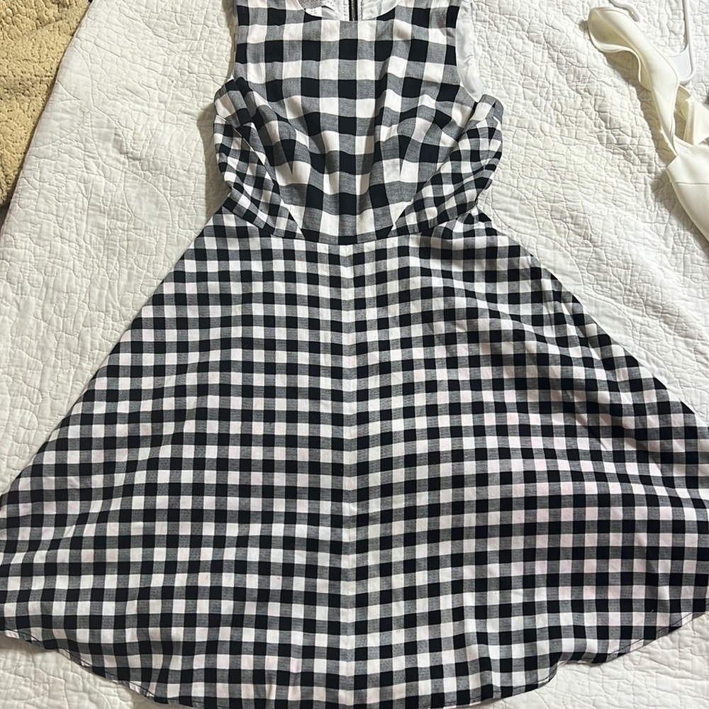 Maggy London , used ready to wear